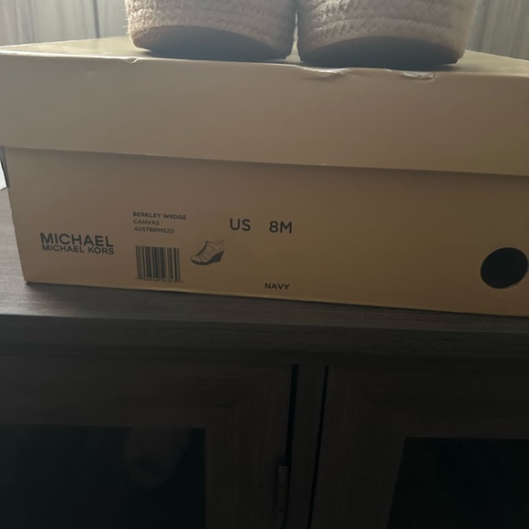 Michael Kors Berkley Wedge Canvas in the Color Navy - Picture 2 of 3